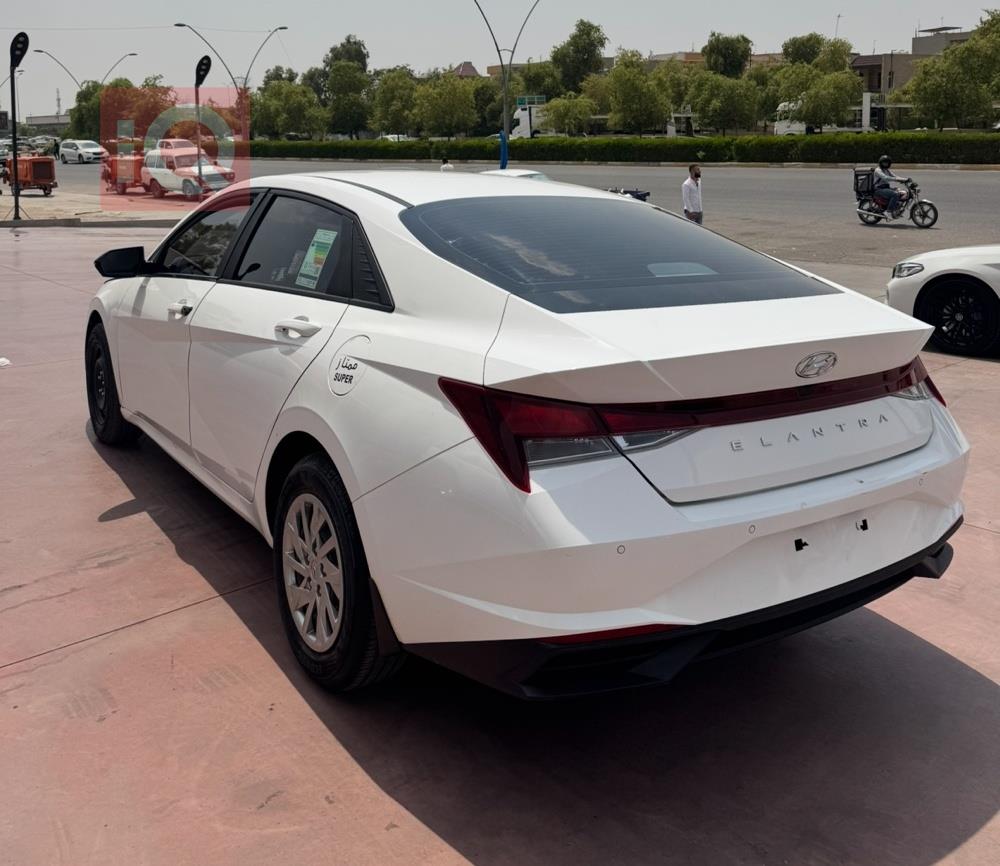 هيونداي النترا